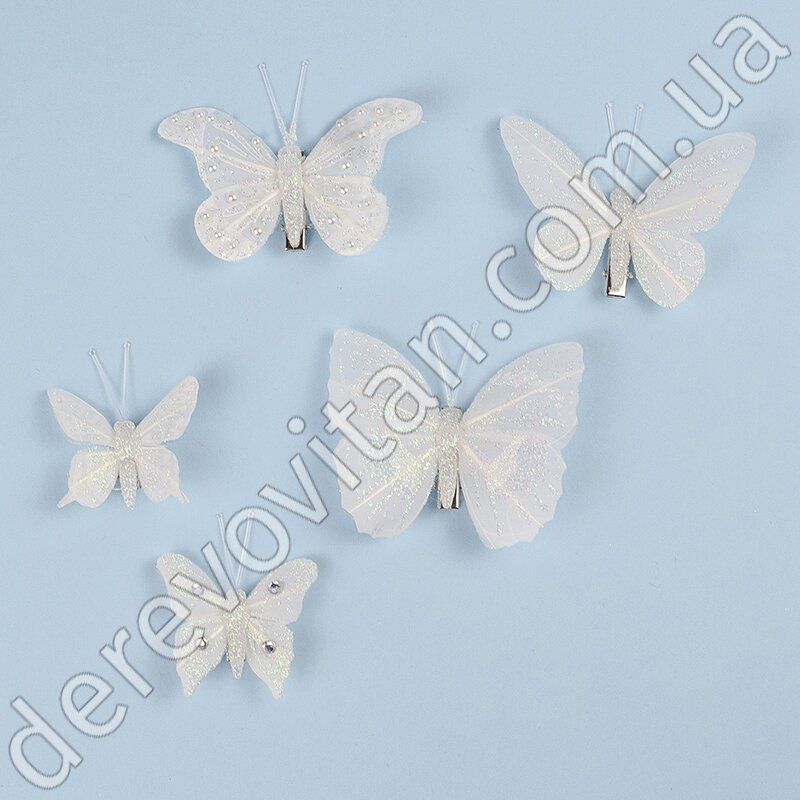 Метелики з тканини на прищіпці, білі з блискітками та бусинами, 10 шт.