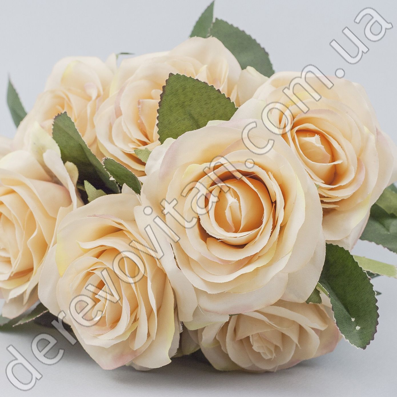 Букет штучних троянд на ніжці, персиковий, 9 шт., 25×42 см
