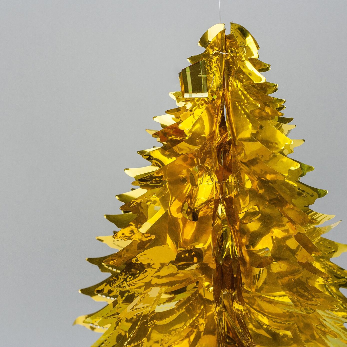Підвісний новорічний декор "Ялинка" з фольги, золото, 30 см