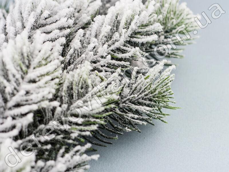 Гілка ялинова декоративна зі снігом, 65 см