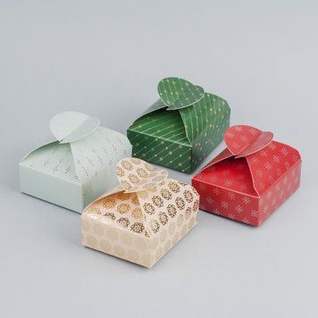 Бонбоньерки новогодние, 4 шт. одного цвета в упаковке, 4&times;6.2&times;7.2 см