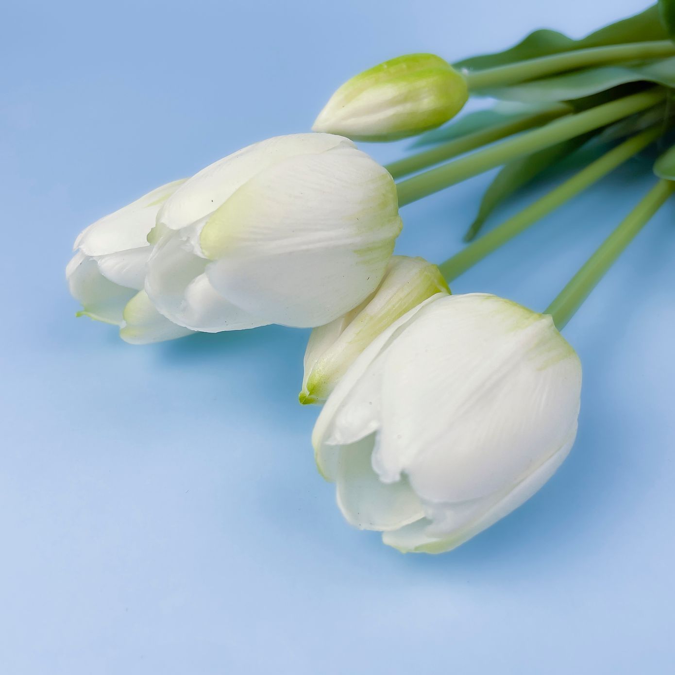 Искусственные гелевые тюльпаны, бело-салатовые, букет 5 шт., 40 см