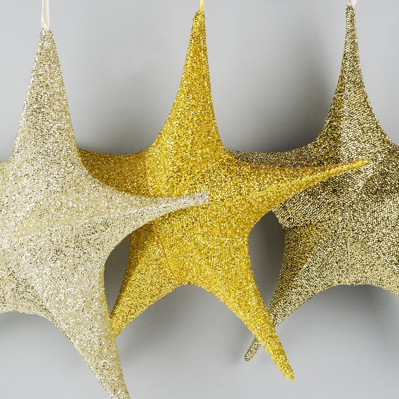Подвесная звезда для декора из ткани, темное золото, 80 см