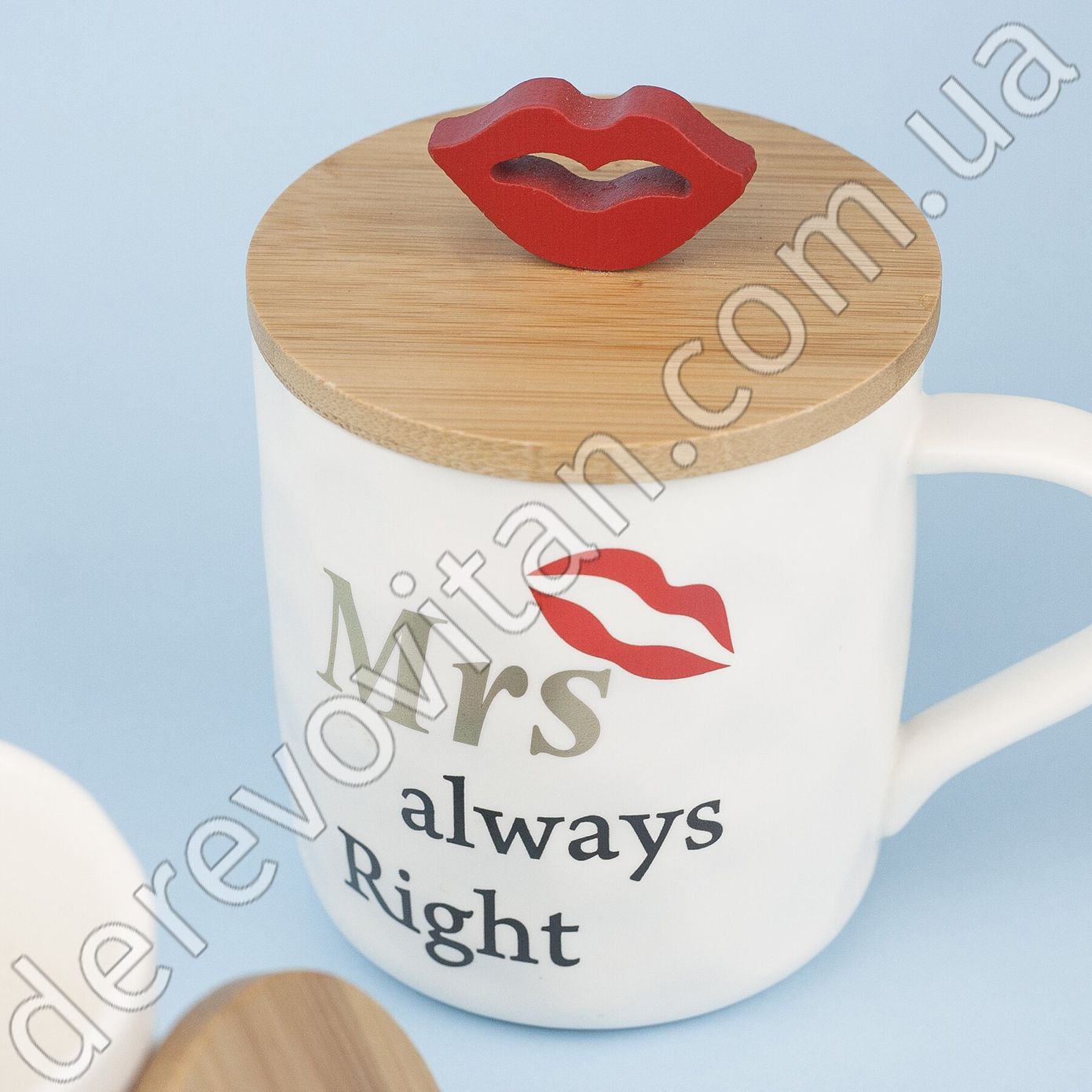 Набор керамических чашек "Mr Right" "Mrs always Right", 2 шт. c крышками