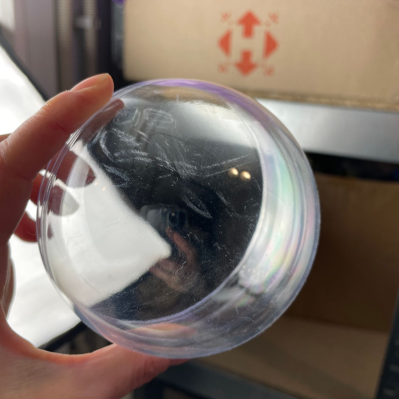 Куля пластикова прозора (потертості), 10 см