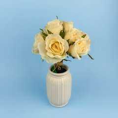 Букет искусственных роз, кремовый, 9 шт., 17×26 см