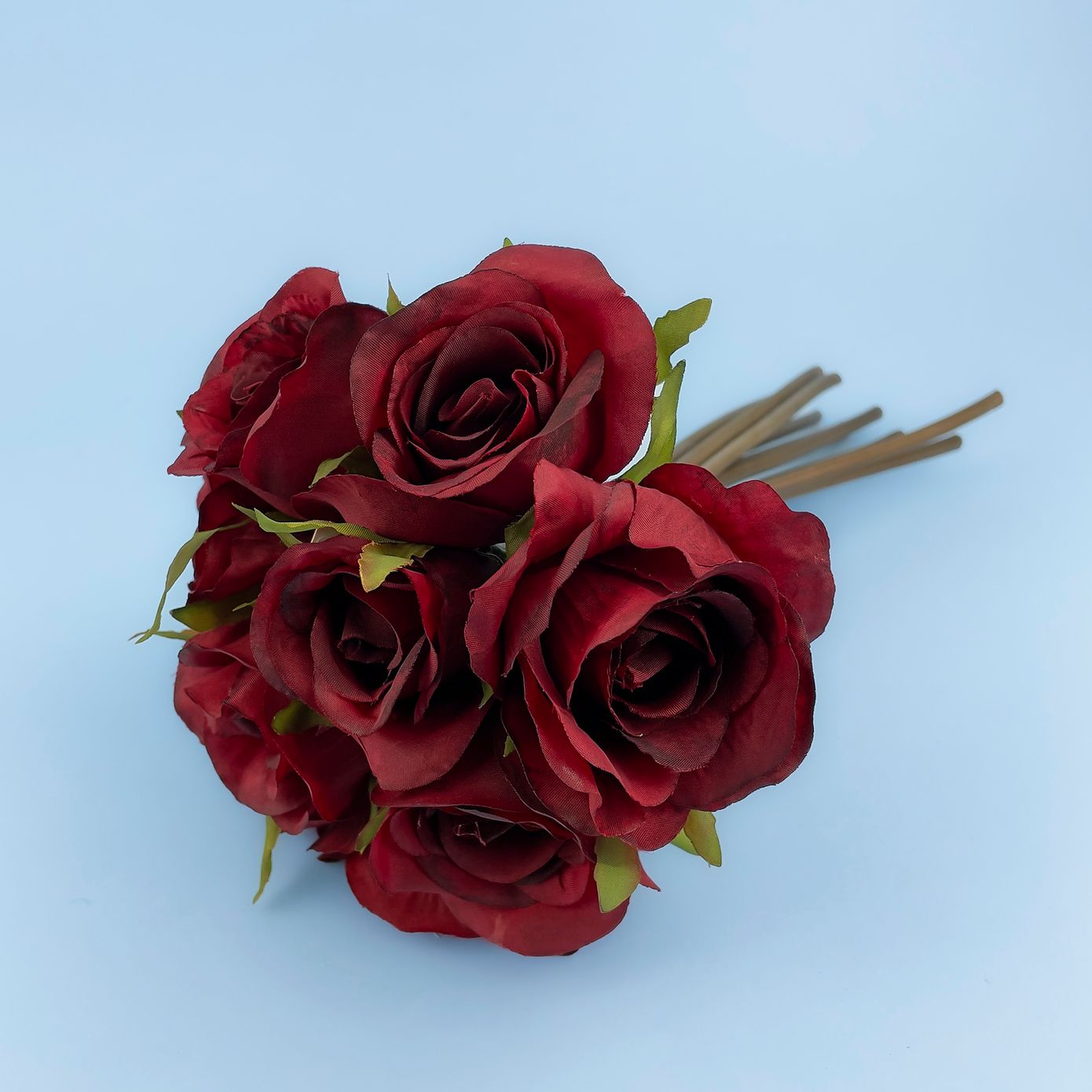 Букет искусственных роз, бордовый, 9 шт., 17×26 см
